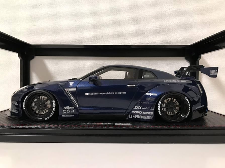 リバティウォーク　イグニッションモデル Amazon.co.jp: イグニッションモデル 1/18 LB-WORKS GT-R R35